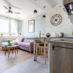 https://blisko-plazy-w-jelitkowie-apartament-gdansk-przymorze.sopothotels.com