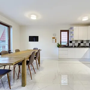 https://studio-gdask-oliwa-gdansk.sopothotels.com